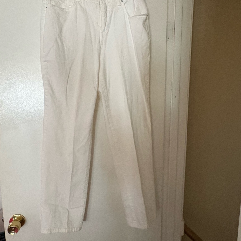 JM Collection White Chinos Jeans